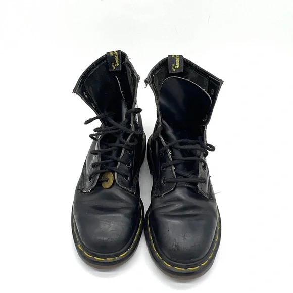 Vintage Made in England Dr. Marten Lace Up Boots - Picture 3 of 15